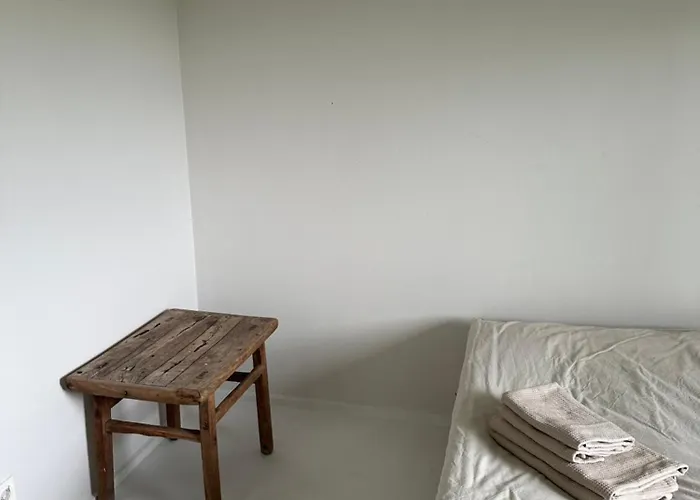 Casa More Small